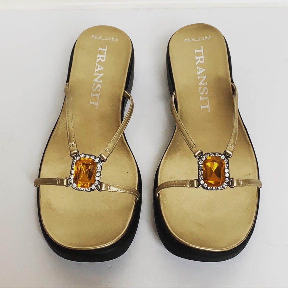 NY TRANSIT Matte Gold Platform Sandal w/Rhinestone